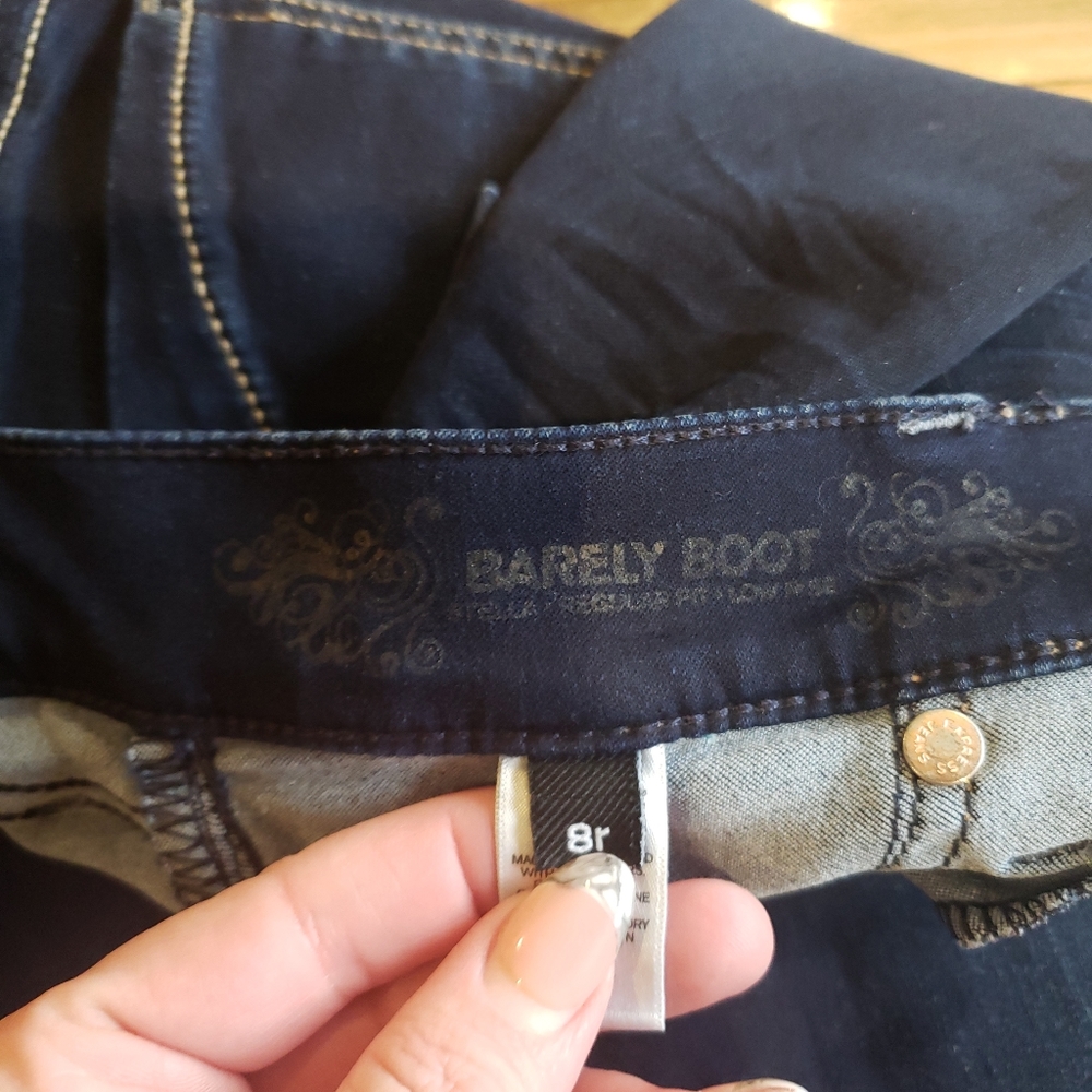 Express Barley Boot Low-Rise Jeans - Size 8 - Picture 3 of 3